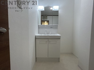独立洗髪洗面化粧台です！