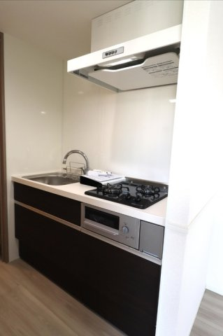 グラナーデ東新町のキッチン