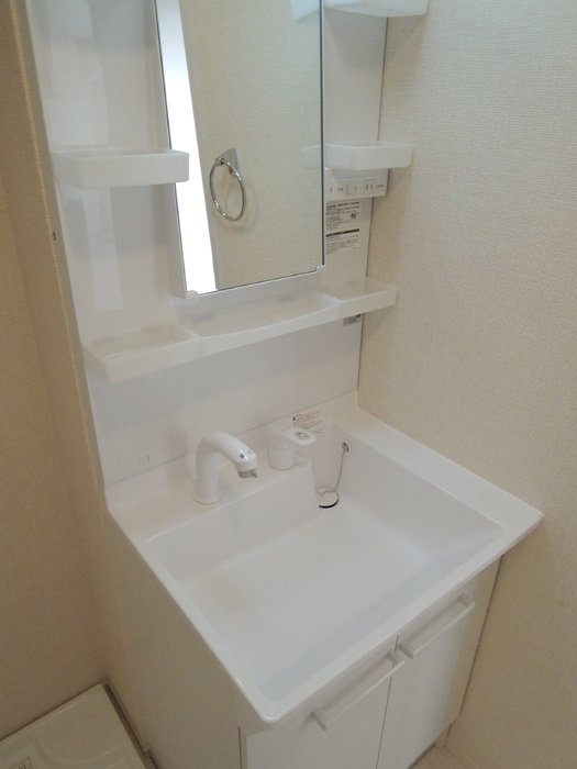 クレア富士見台の洗面所