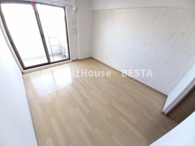 【寝室】 | ファーストフィオーレ三宮イースト