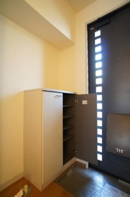 【玄関】 | シャーメゾン中野