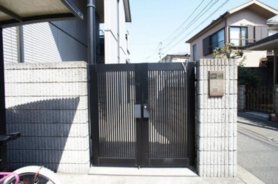 【エントランス】 | シャーメゾン中野