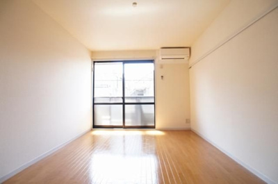 【居間・リビング】 | シャーメゾン中野