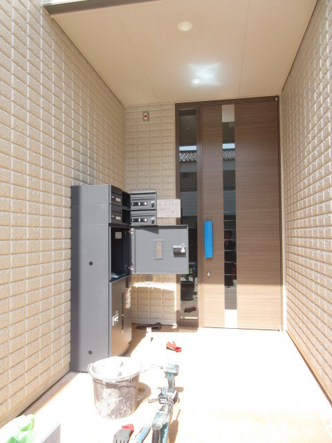 ファミーユⅠのエントランス|★安心のオートロック★