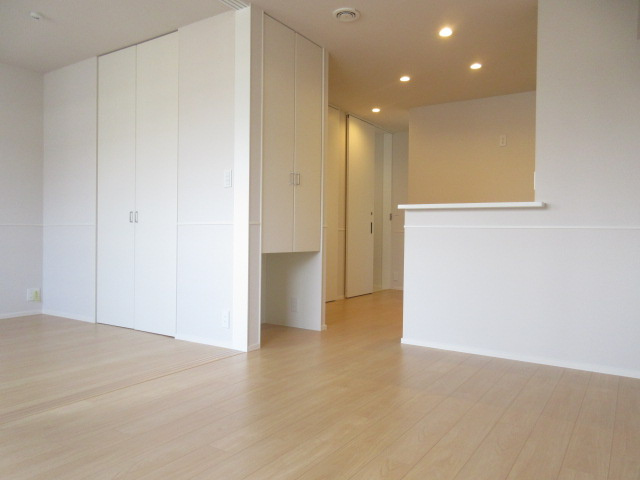 ファミーユⅠの居間・リビング