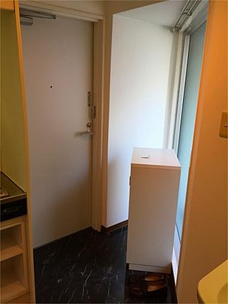 ノベラ御幸通の玄関