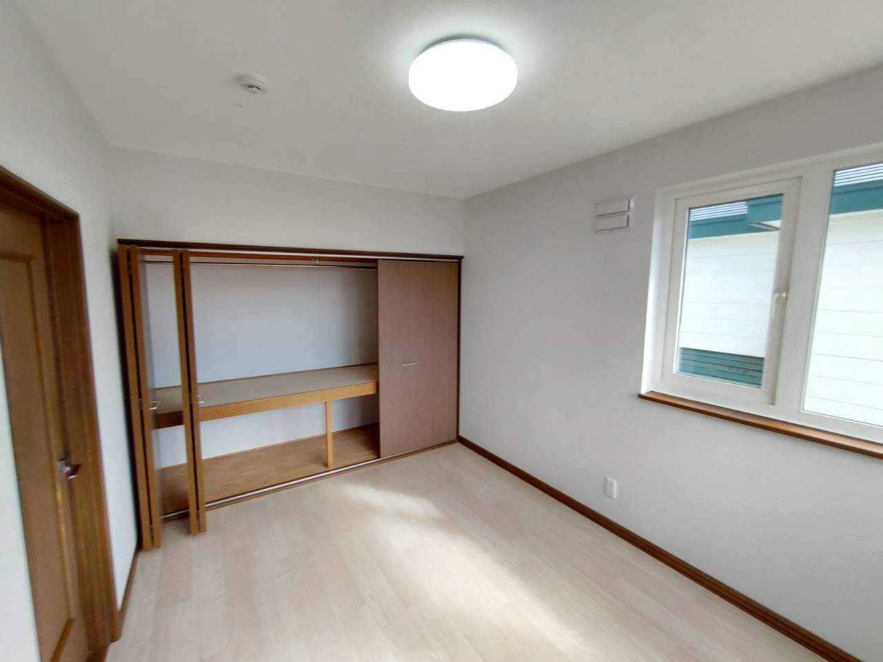 昭和北3丁目　リフォーム済中古住宅の洋室