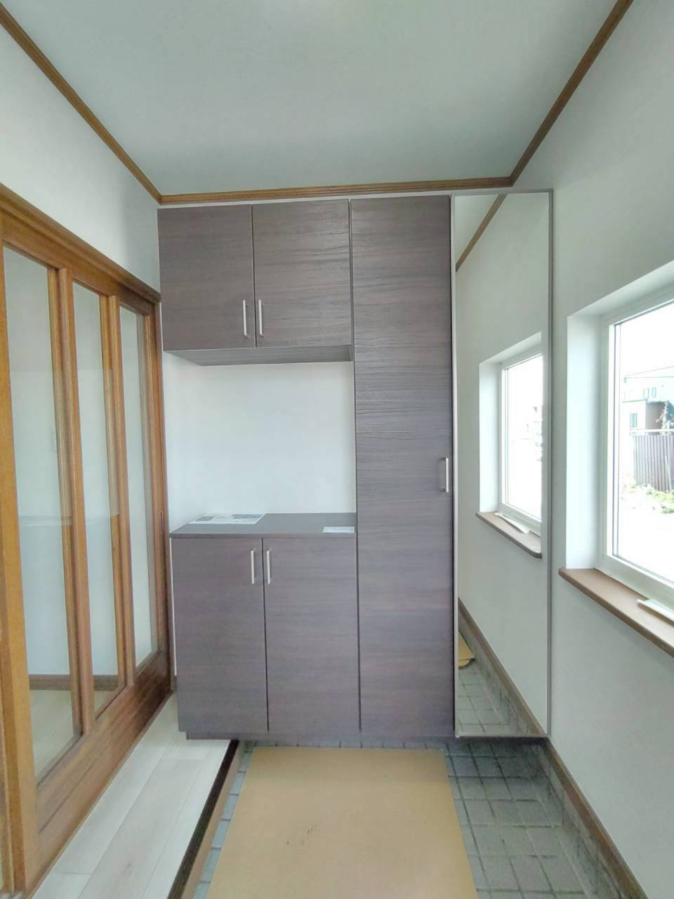 昭和北3丁目　リフォーム済中古住宅のエントランス|シューズボックス完備