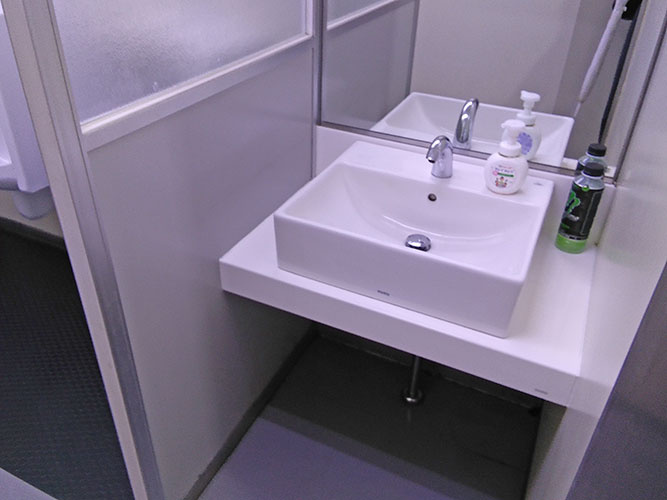 ＭＡＲＵＷＡ名駅ビル　の洗面所