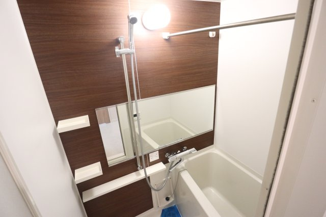 サヴォイザ・フォースフォー　6階の浴室|別号室のものになります。現状優先。