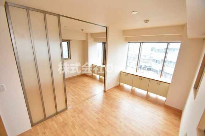 【洋室】 | レジデンス八楽