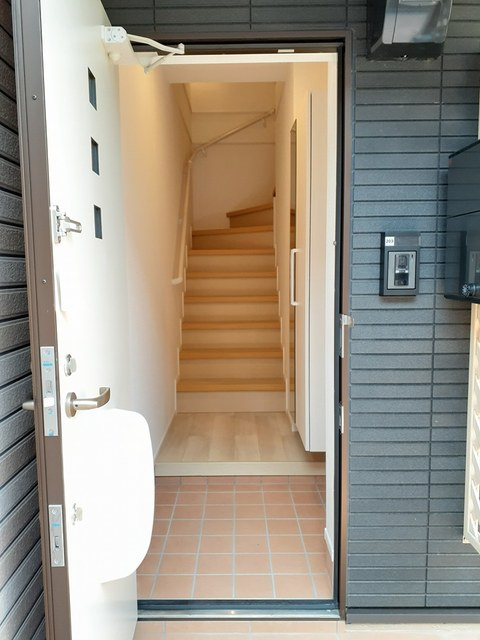 カーサリザイヤⅢの玄関