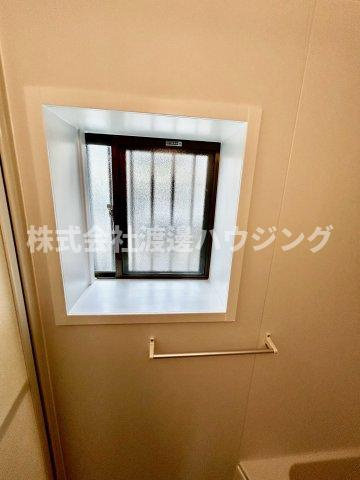 宮野町一戸建のその他|窓