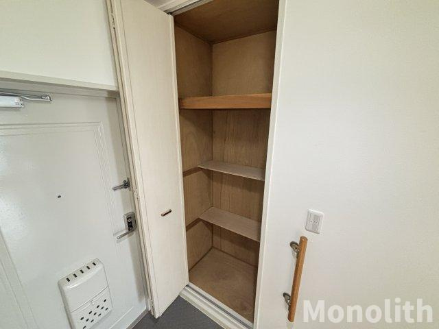 いぶき野3丁目7号棟の収納