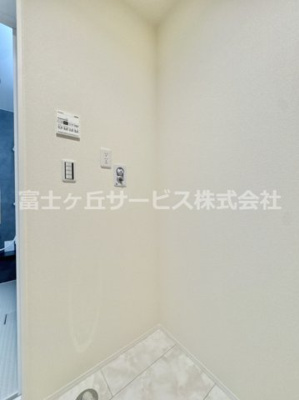 【ランドリースペース】 | 豊橋市東脇4丁目 新築一戸建て 2号棟 | 洗濯機置き場です