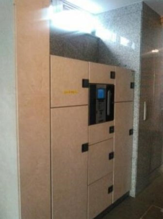 セントアミール南久宝寺のロビー|セントアミール南久宝寺　宅配ＢＯＸ