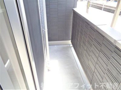 【バルコニー】 | モンマルトルⅢ | 南西向き