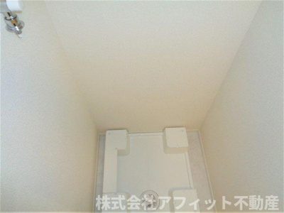 【その他】 | モンマルトルⅢ | 室内洗濯機置場