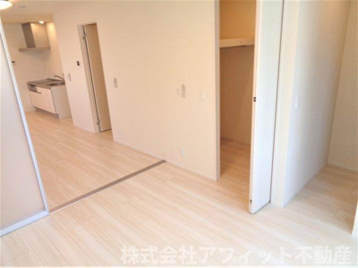 【寝室】 | モンマルトルⅢ | 洋室6.6帖