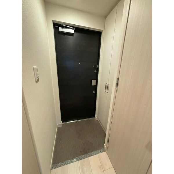 プレサンス金山コネクト　名古屋市賃貸　仲介手数料無料の玄関