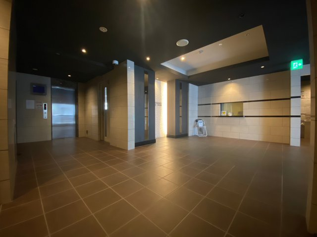 プレサンス金山コネクト　名古屋市賃貸　仲介手数料無料のロビー