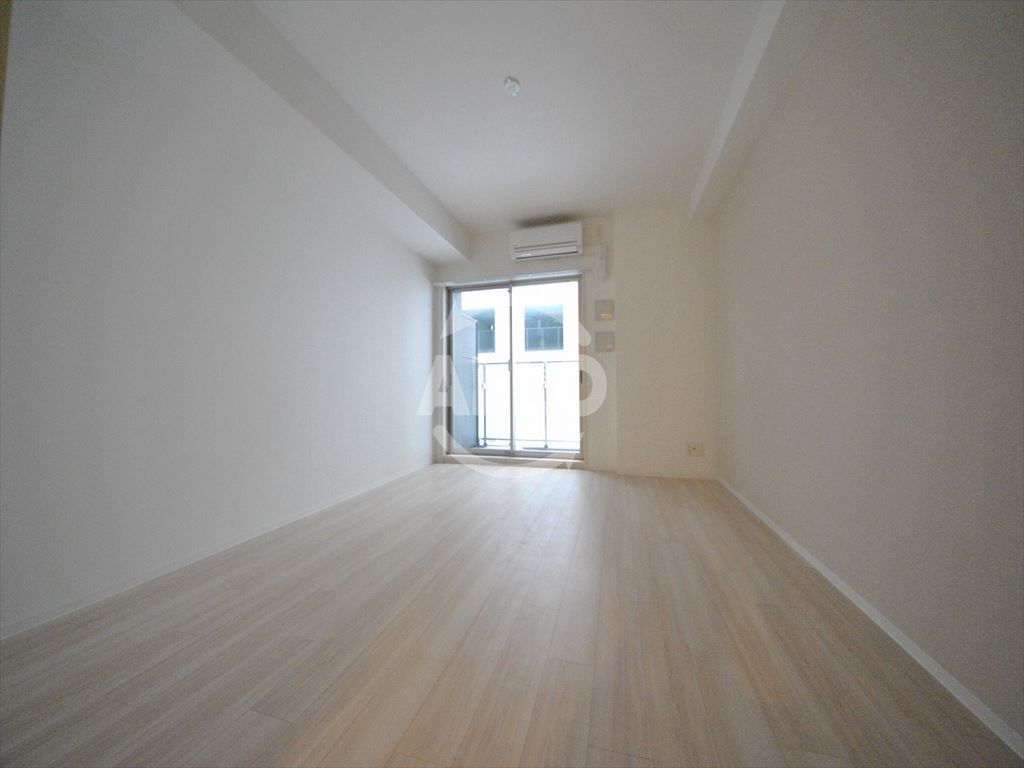 コンフォリア心斎橋ＥＡＳＴの居間・リビング|コンフォリア心斎橋ＥＡＳＴ　洋室