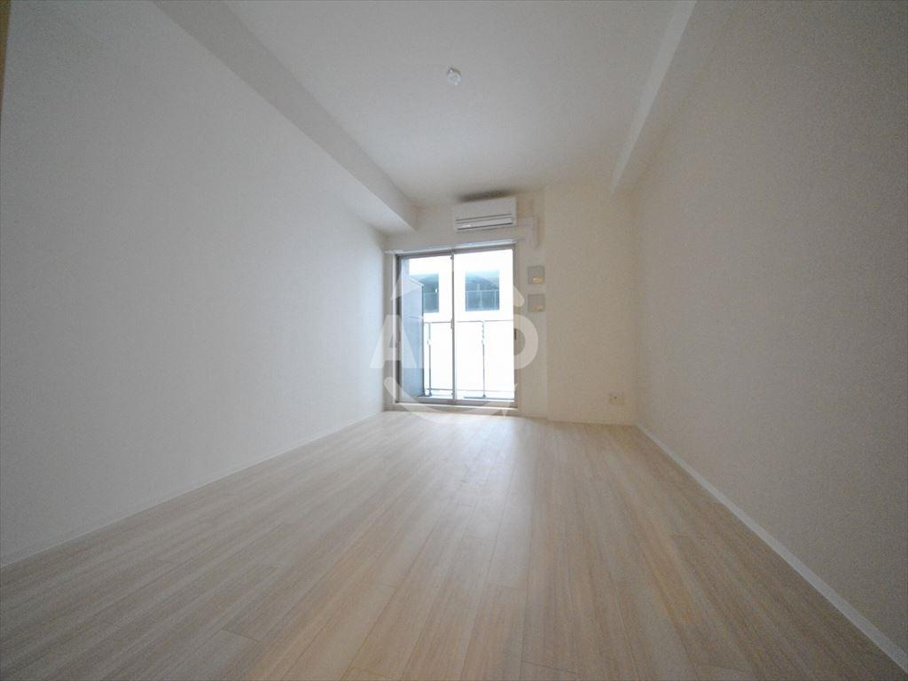 コンフォリア心斎橋ＥＡＳＴの居間・リビング|コンフォリア心斎橋ＥＡＳＴ　洋室