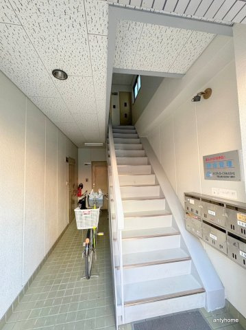 ルピナス江坂　仲介手数料無料のロビー