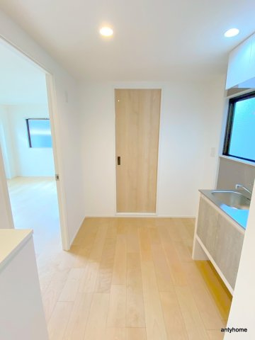 ルピナス江坂　仲介手数料無料の内装