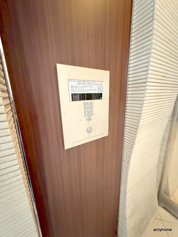 ラシュレエグゼ本町　仲介手数料無料のセキュリティ