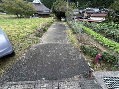 【その他】 | 青垣町桧倉Ａ邸 | 敷地内進入路(非道路)