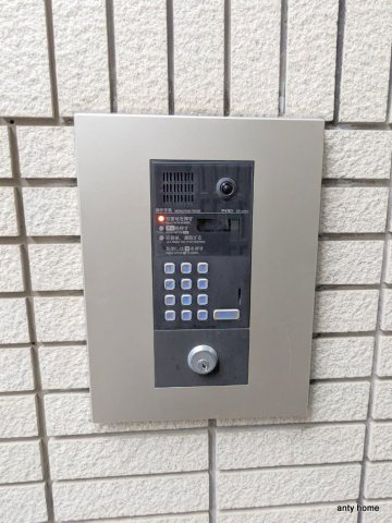 ロイヤルコート江坂　仲介手数料無料のセキュリティ