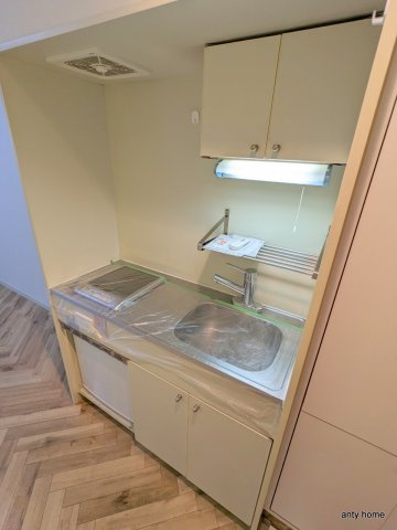 ロイヤルコート江坂　仲介手数料無料のキッチン