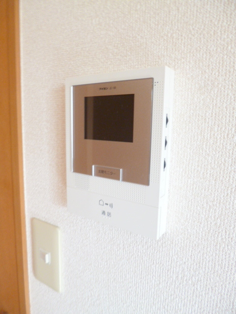 エバーグリーン笹塚のセキュリティ|☆お客様を知らせてくれるＴＶモニタ付インターホン☆