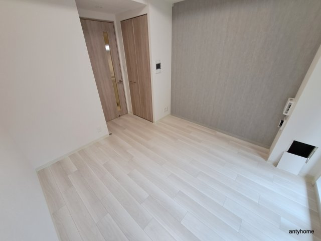 プレサンス松屋町ヴィゴラス 仲介手数料無料の寝室