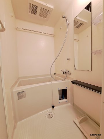 プレサンス松屋町ヴィゴラス 仲介手数料無料の浴室