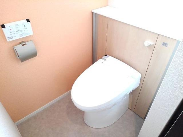 カーサ　フィオーレのトイレ