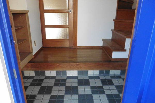 ライトハウス善導寺【キャッシュバック対象物件】の玄関