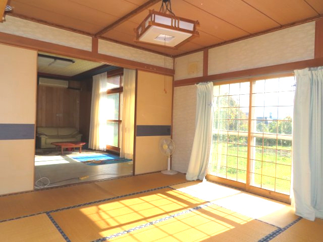 北見市高栄西町３丁目９番３０号　中古売家外土地５筆の和室