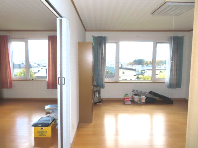 【洋室】 | 北見市高栄西町３丁目９番３０号　中古売家外土地５筆