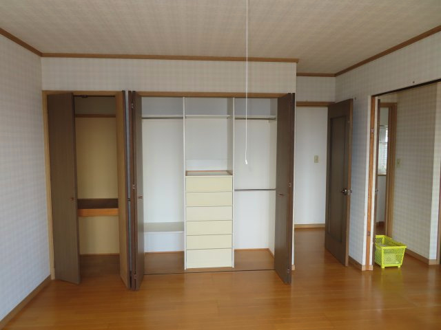 【収納】 | 北見市高栄西町３丁目９番３０号　中古売家外土地５筆