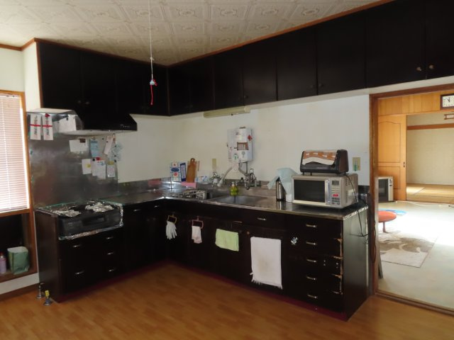 【キッチン】 | 北見市高栄西町３丁目９番３０号　中古売家外土地５筆