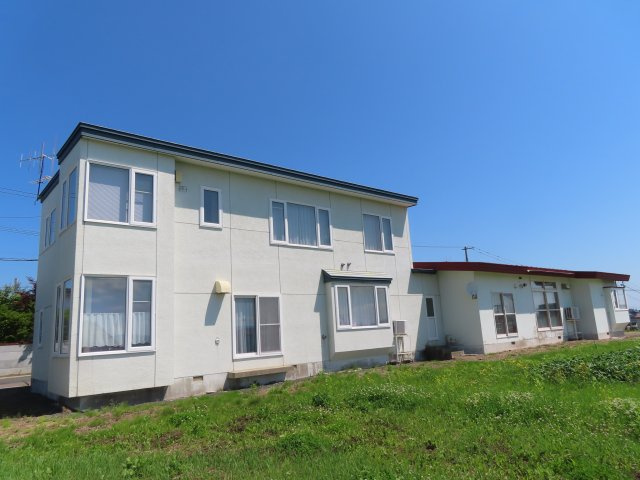 北見市高栄西町３丁目９番３０号　中古売家外土地５筆の外観