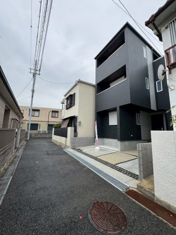 寺池町２丁目新築戸建ての前面道路含む現地写真|前面道路含む現地写真です