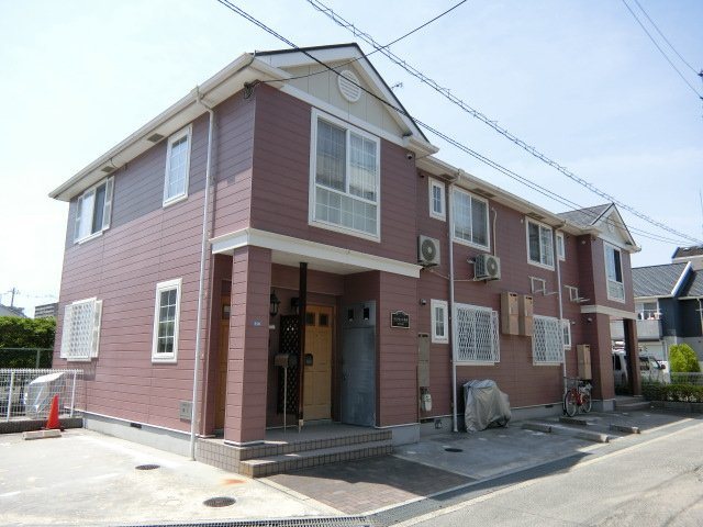 ペニーレーン茨木の外観