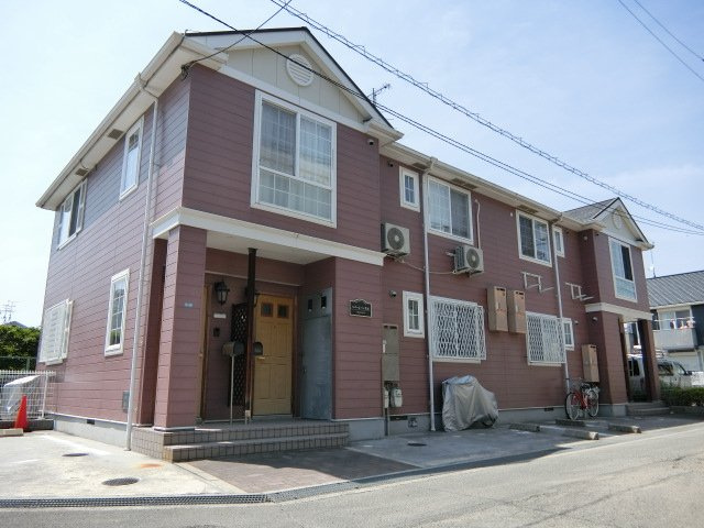 ペニーレーン茨木の外観