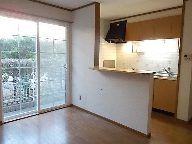 ペニーレーン茨木の居間・リビング