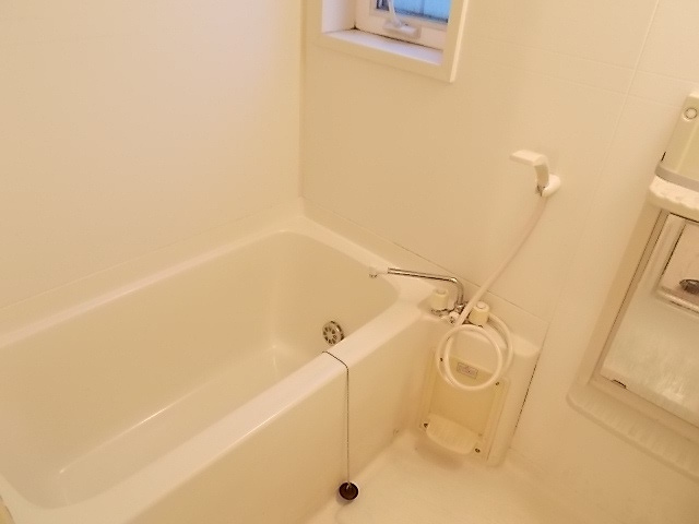 ペニーレーン茨木の浴室