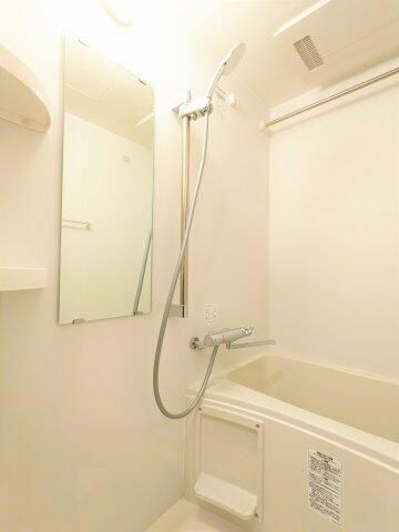 ルーデンス常盤台Ⅲの浴室