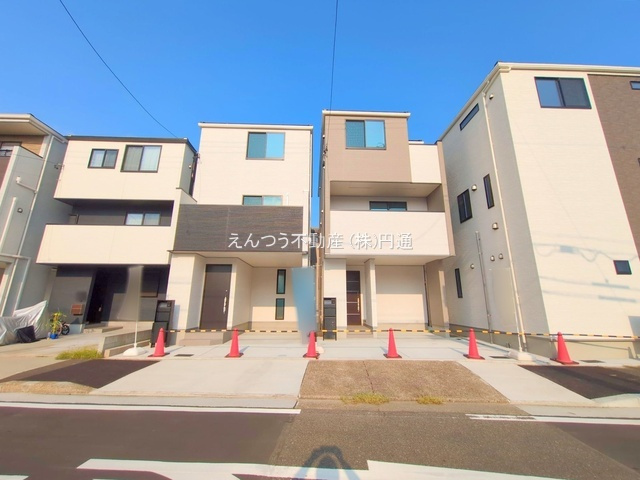 高畑公園の前面道路含む現地写真